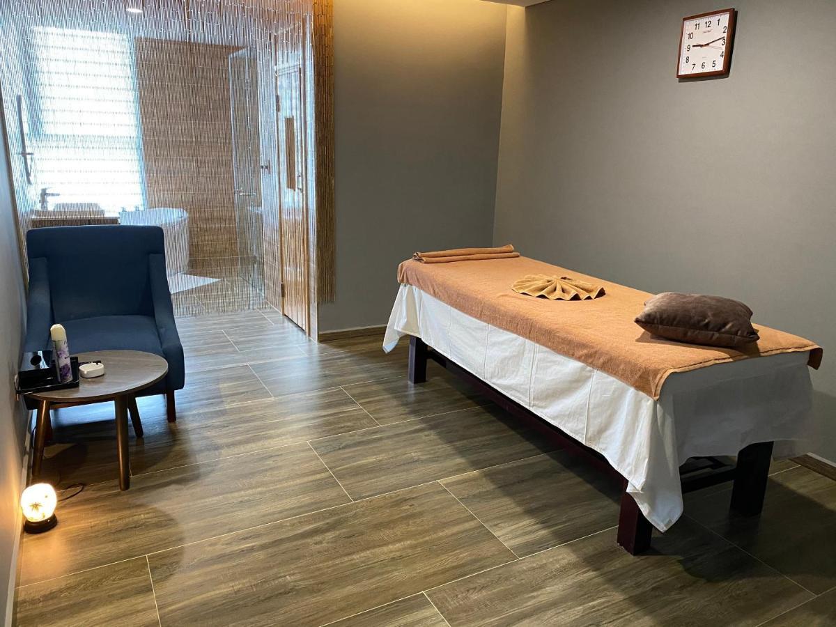 הו צ'י מין סיטי Muong Thanh Luxury Saigon Hotel מראה חיצוני תמונה