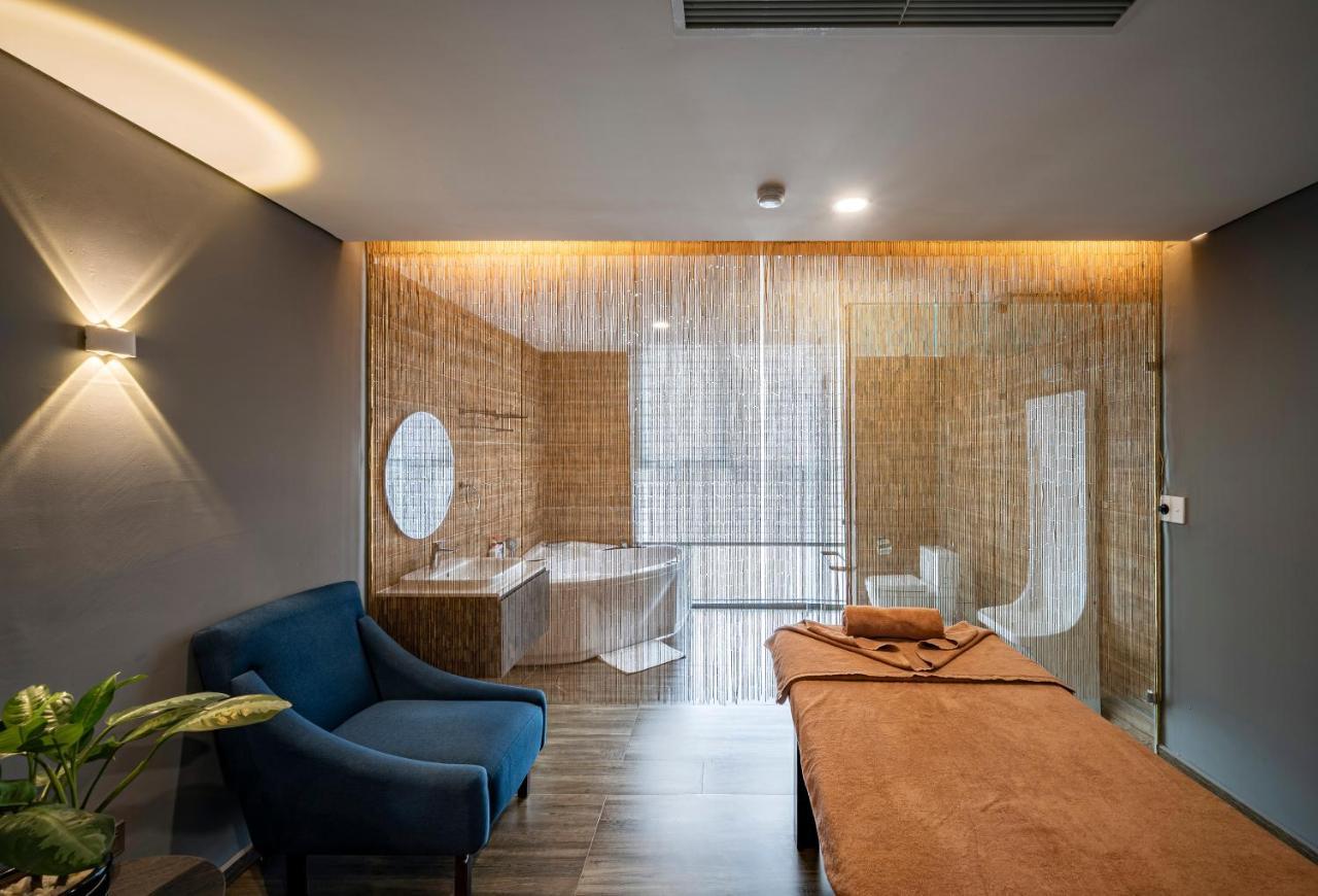 הו צ'י מין סיטי Muong Thanh Luxury Saigon Hotel מראה חיצוני תמונה